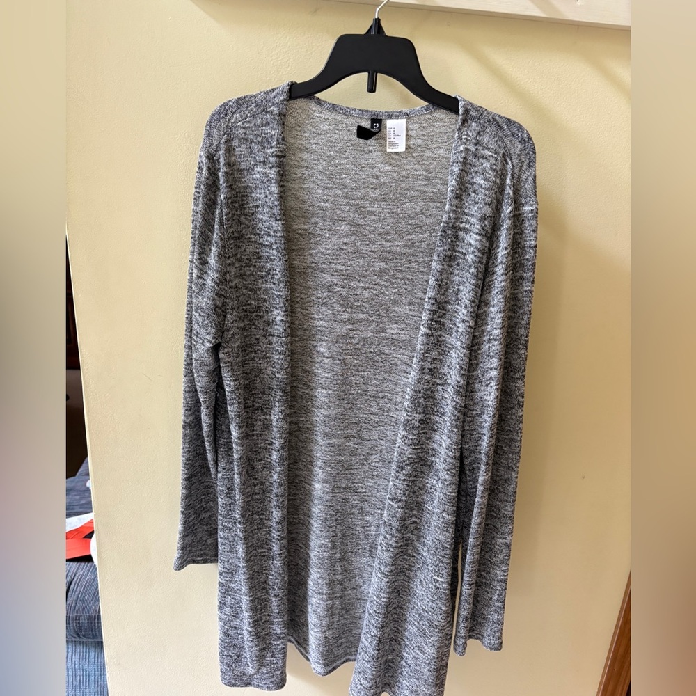 H&M Heather Gray Lightweight Women's Cardigan